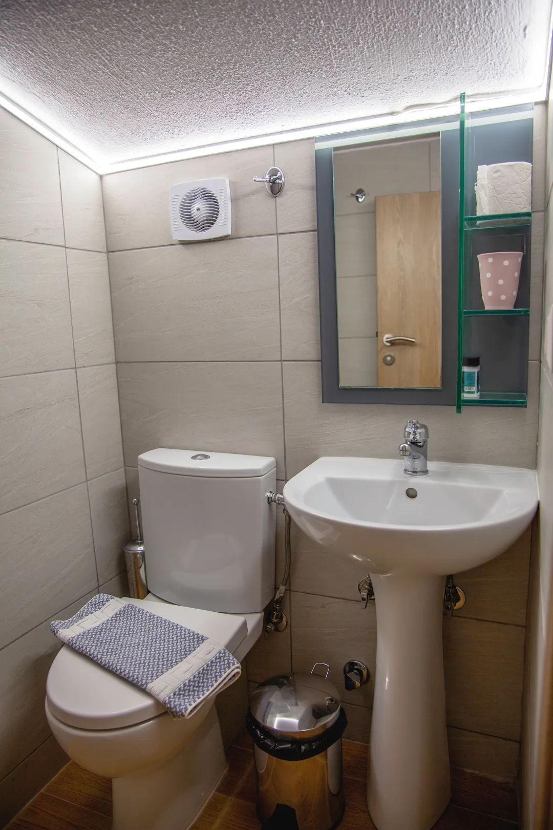 Tiara Holidays - Nikiti Comfort - superior maisonette kupatilo